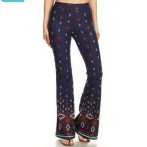 NWT Sho sho flare pants. Nadine west